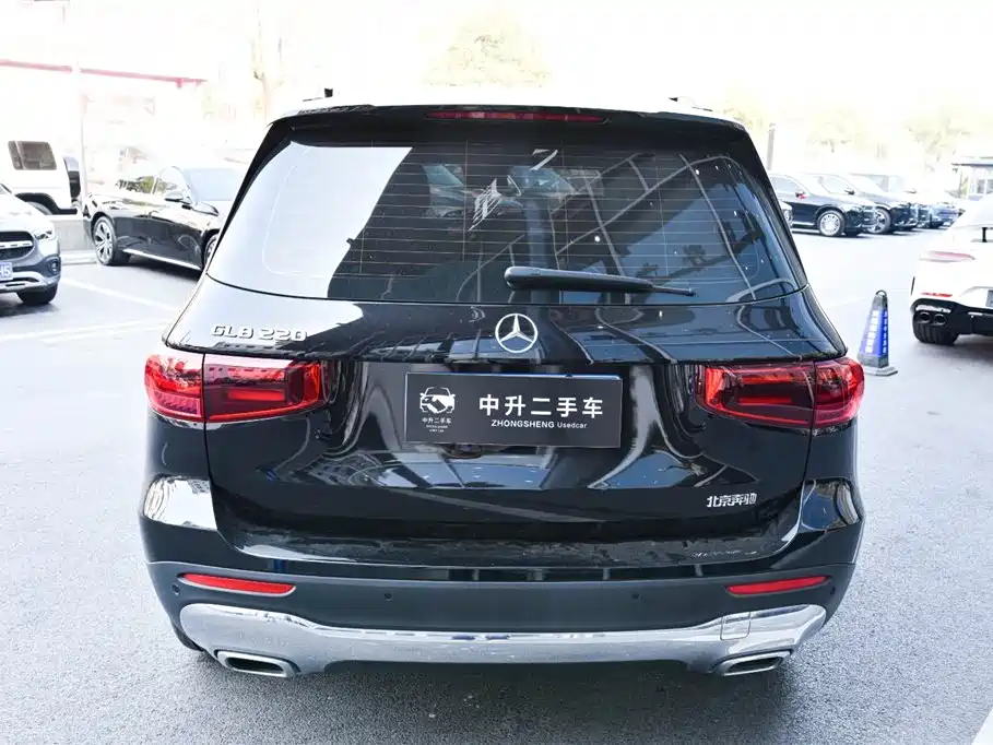 Mercedes-Benz GLB GLB 220 Fashion