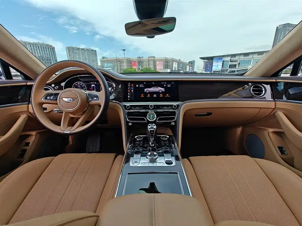 Flying Spur 4.0 T V8 Standard