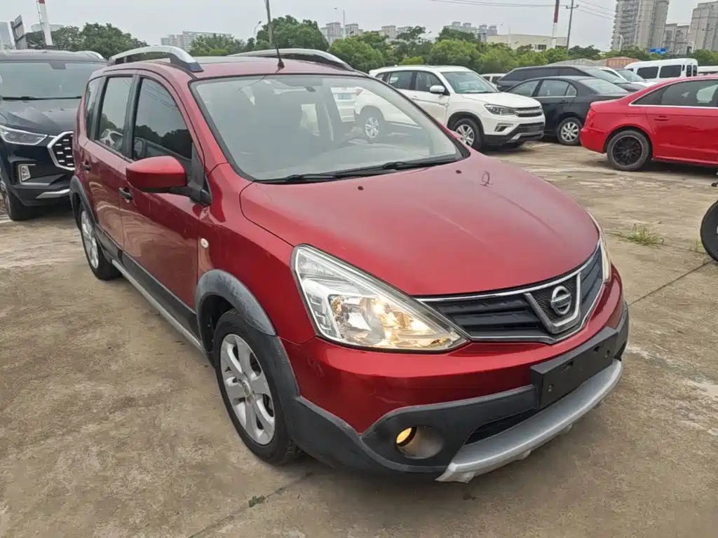 Livina 骊威 2013款 劲锐 1.6 XV CVT豪华版