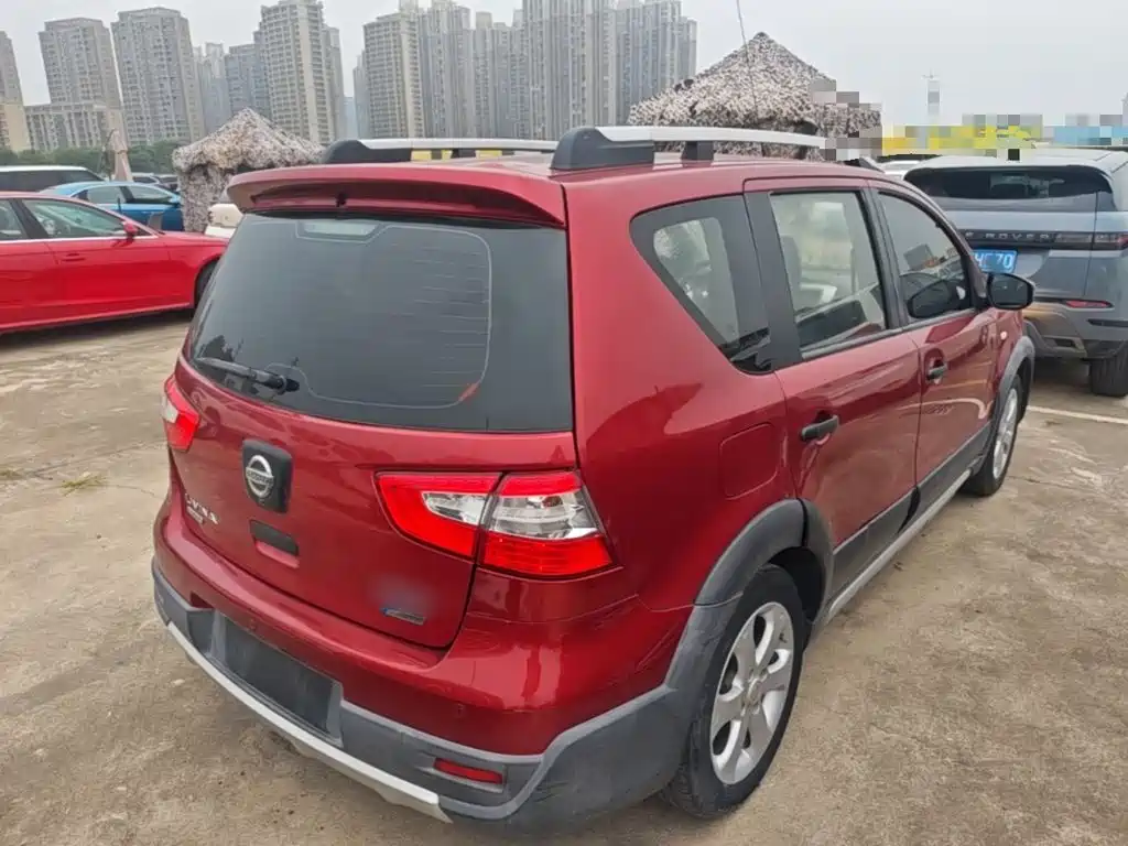 Livina 骊威 2013款 劲锐 1.6 XV CVT豪华版