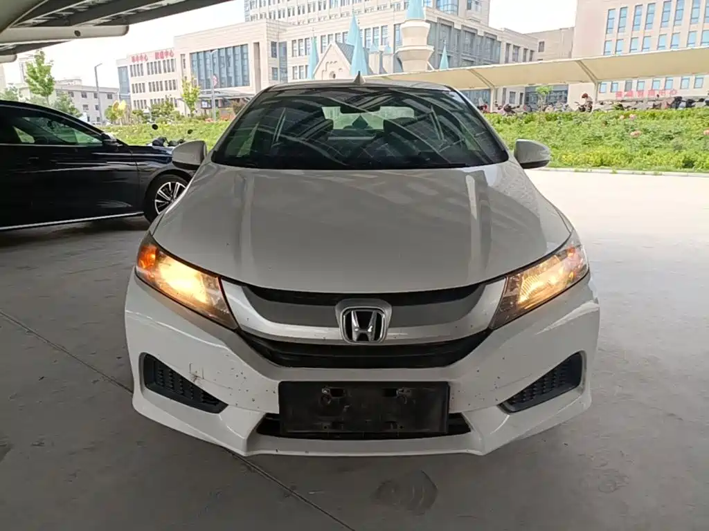 City 1.5 L Manual Progressive