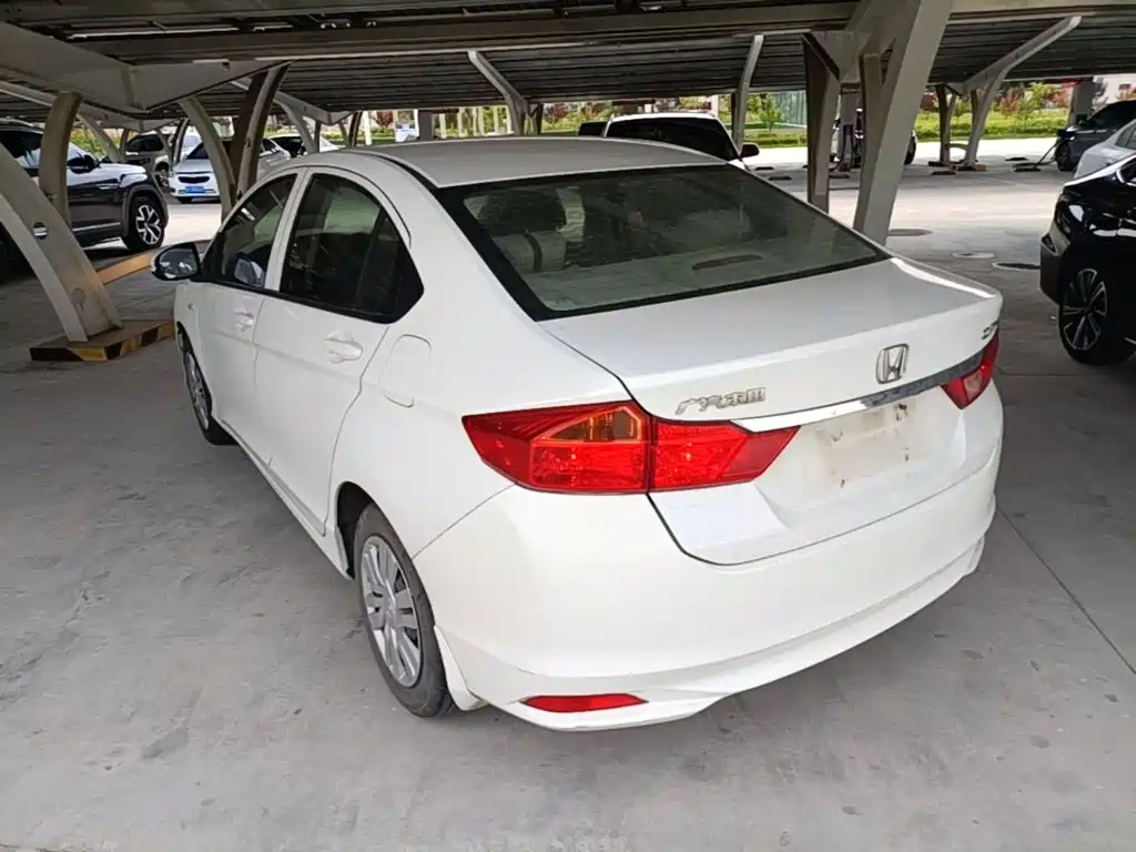 City 1.5 L Manual Progressive