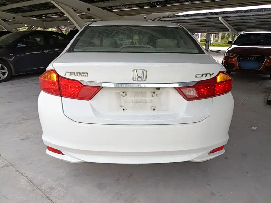 City 1.5 L Manual Progressive