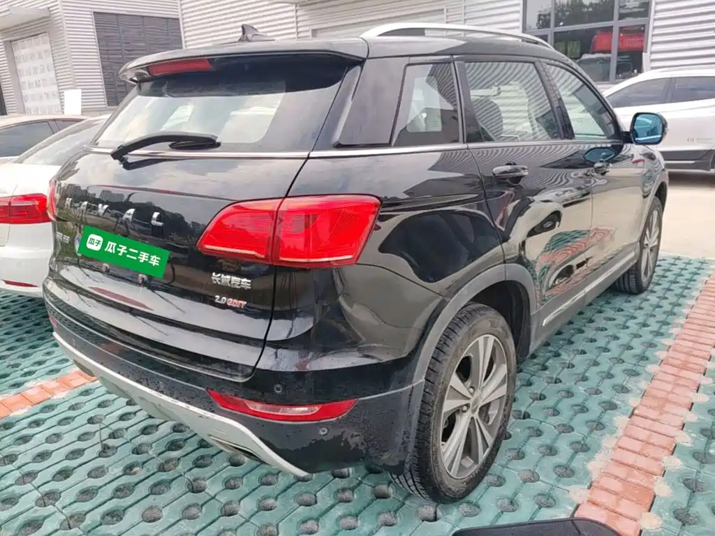 Haval H6 Coupe 哈弗H6 Coupe 2015款 蓝标改款 2.0 T 手动两驱都市型