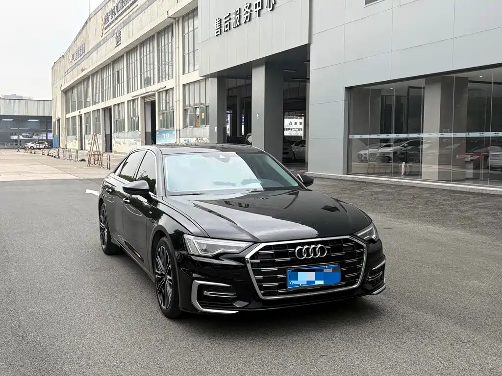Audi A6 L Facelift 40 TFSI Luxury Dynamic