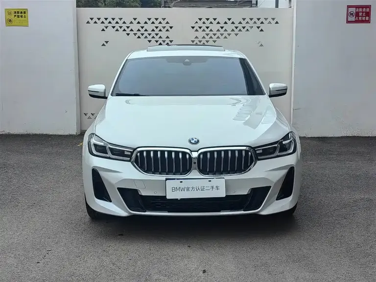 BMW 6 Series GT 630 i M Sport Premium Enjoyment Package