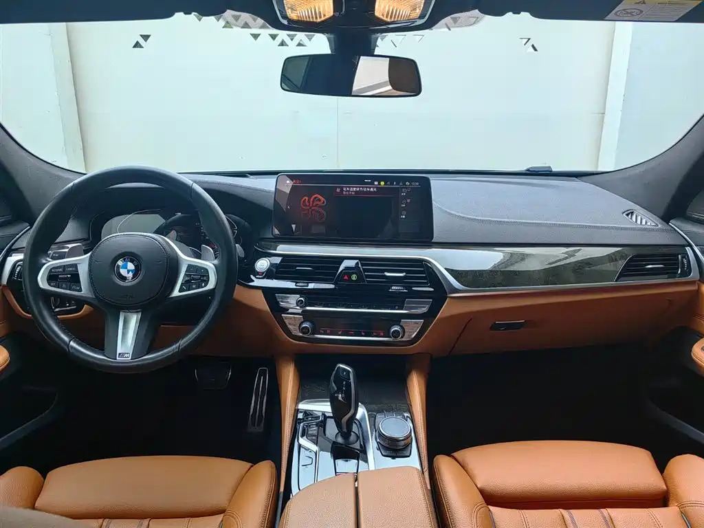 BMW 6 Series GT 630 i M Sport Premium Enjoyment Package