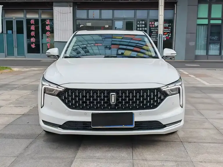 Besturn B70 3 rd Gen 1.5 T Auto Pleasure 70 Anniversary