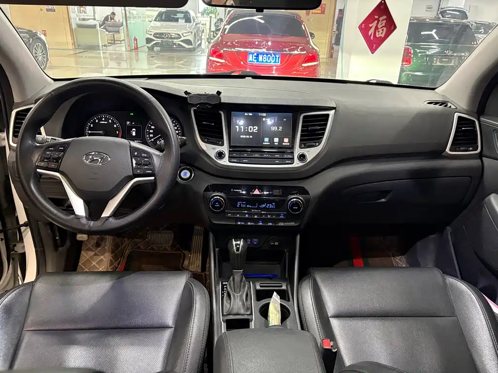 Tucson 1.6 T DCT 2 WD 15 Anniversary Special Edition