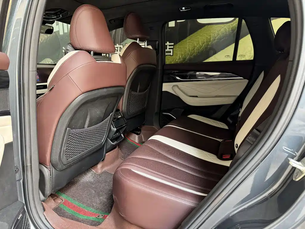 Xingyue L 2.0 TD High Power Auto 2 WD Flagship