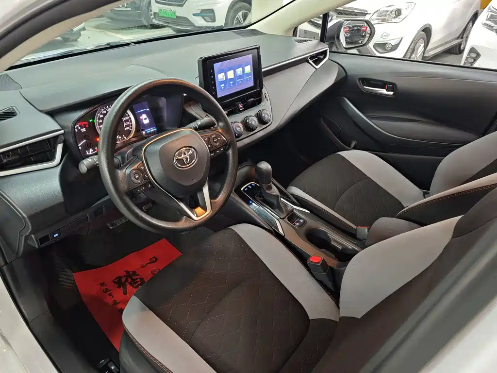 Corolla 1.2 T Pioneer