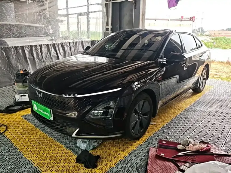 Wuling Starlight 70 Standard