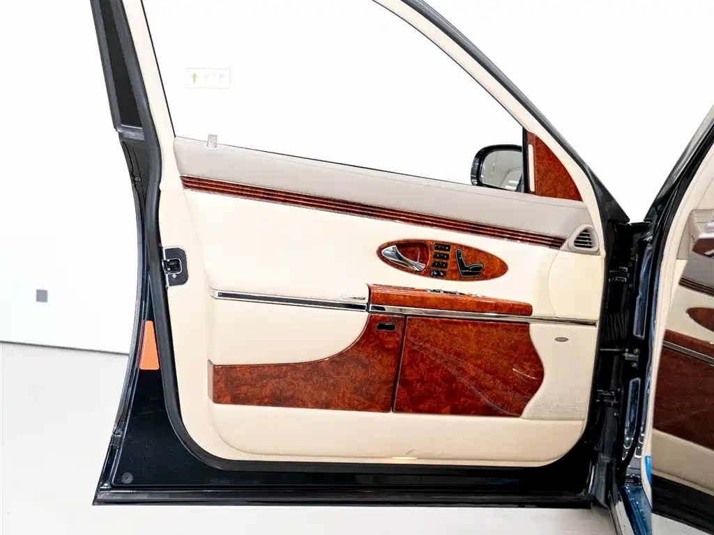 Maybach 5.5 T 62