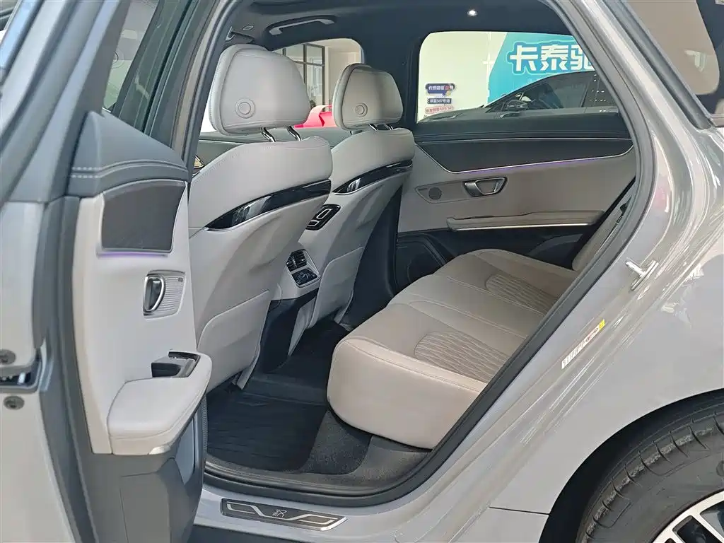 Han DM-i Smart Drive 125 KM Lidar Flagship
