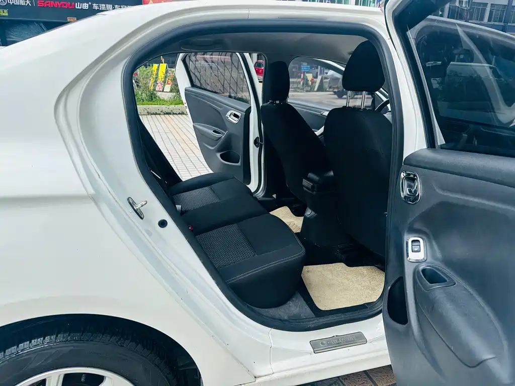 Elysee 1.6 L Auto Fashion