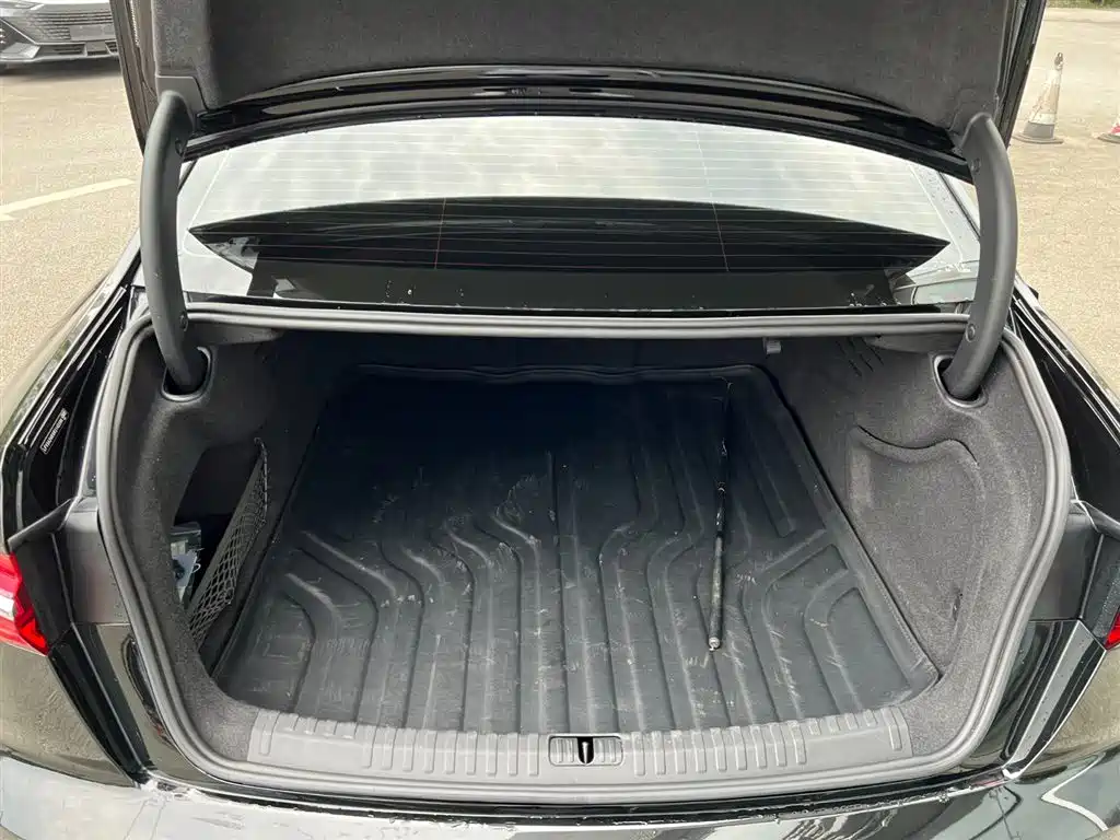 Audi A6 L 45 TFSI Select Dynamic
