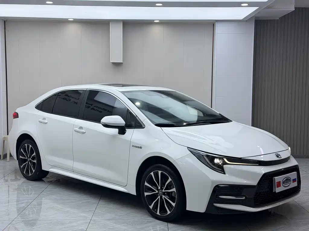Levin Dual Engine 1.8 H E-CVT Sport