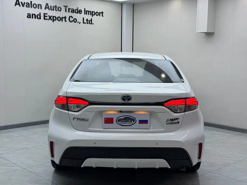 Levin Dual Engine 1.8 H E-CVT Sport