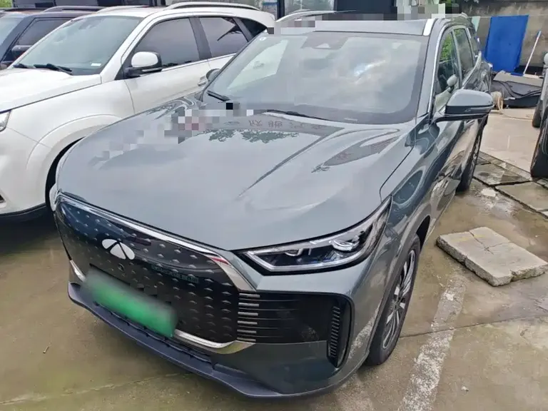 Chery Fengyun T8 1.5 T 130 km Premium 5-seat