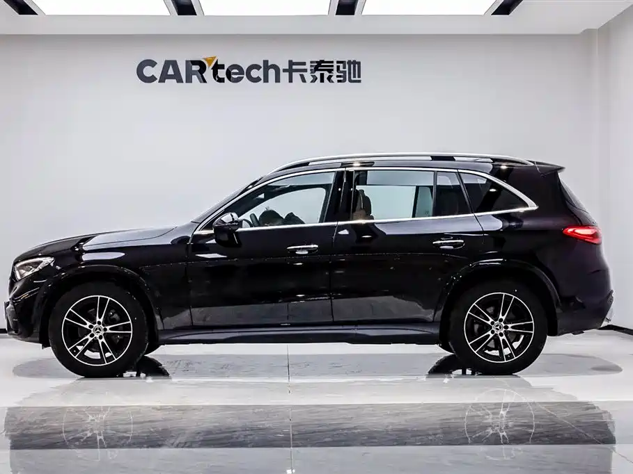 Mercedes-Benz GLC GLC 260 L 4 MATIC Luxury