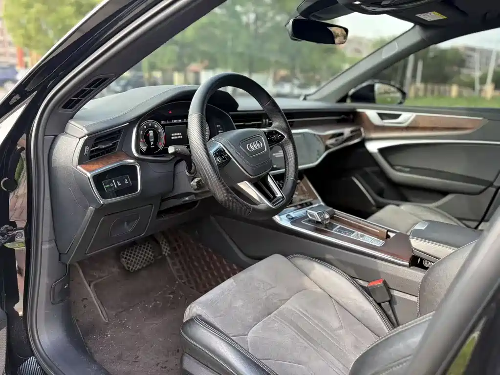 Audi A6 L Facelift 45 TFSI quattro Select Dynamic