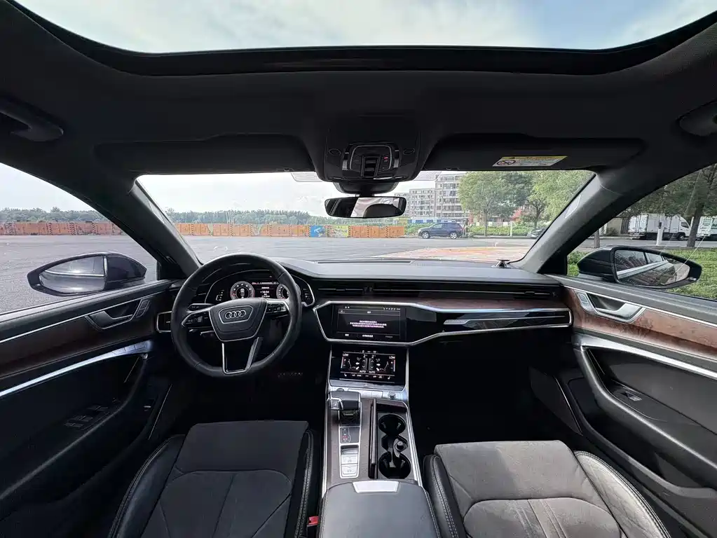 Audi A6 L Facelift 45 TFSI quattro Select Dynamic