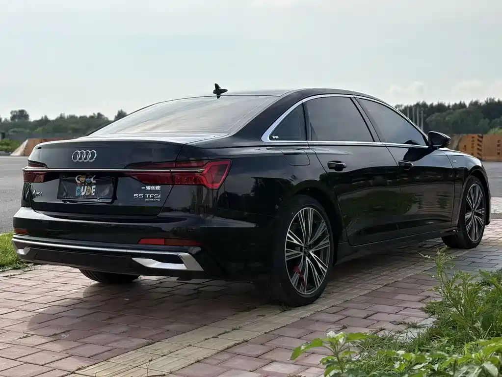 Audi A6 L Facelift 45 TFSI quattro Select Dynamic