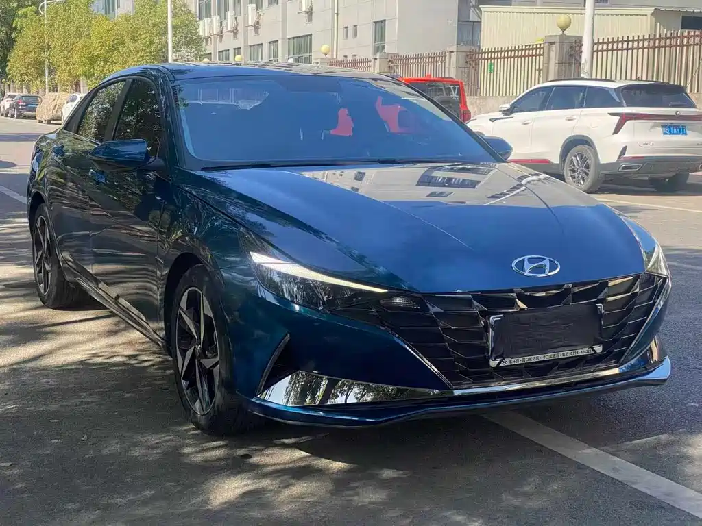 Elantra 1.5 L CVT GLX Elite