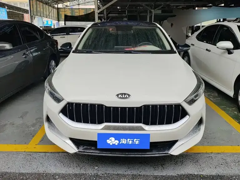Kia K3 1.5 L CVT New Sharp