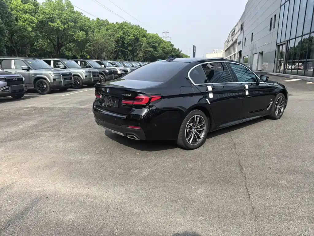 BMW 5 Series Facelift II 525 Li M Sport Package