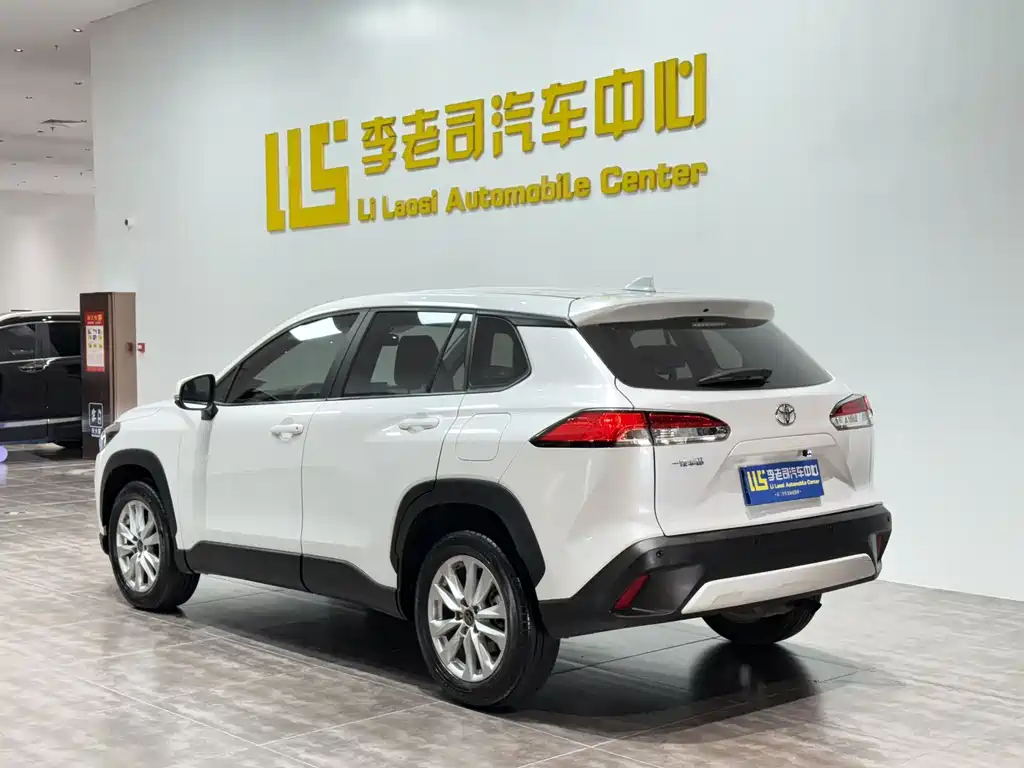 Corolla Cross 2.0 L Pioneer