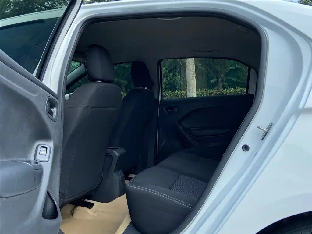 Elysee 1.6 L Manual Fashion