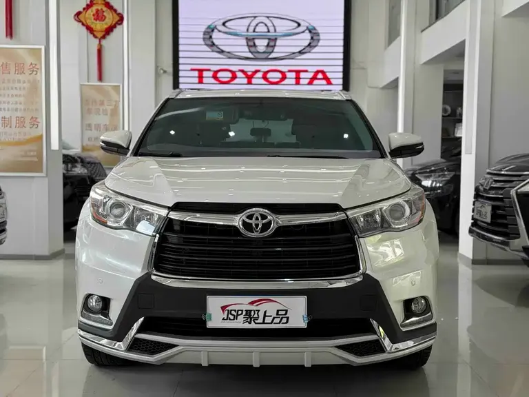 Toyota Highlander 2.0 T 4 WD Luxury 7-seat