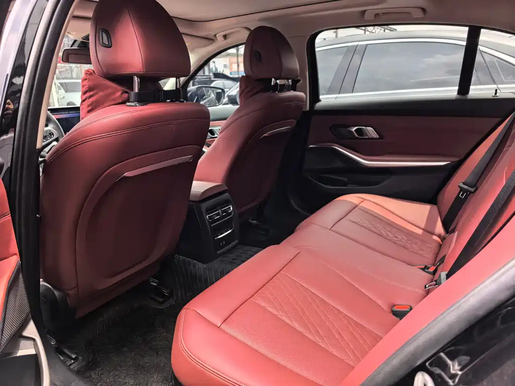 BMW 3 Series 320 Li M Sport Package
