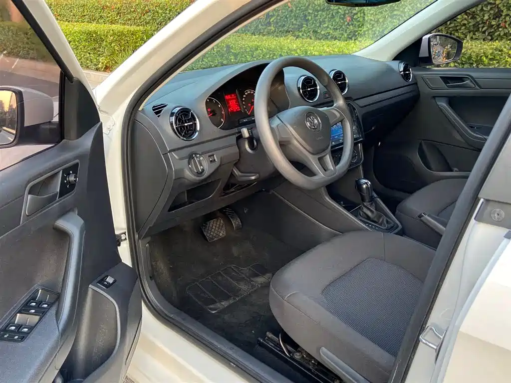 Jetta 1.5 L Auto Fashion