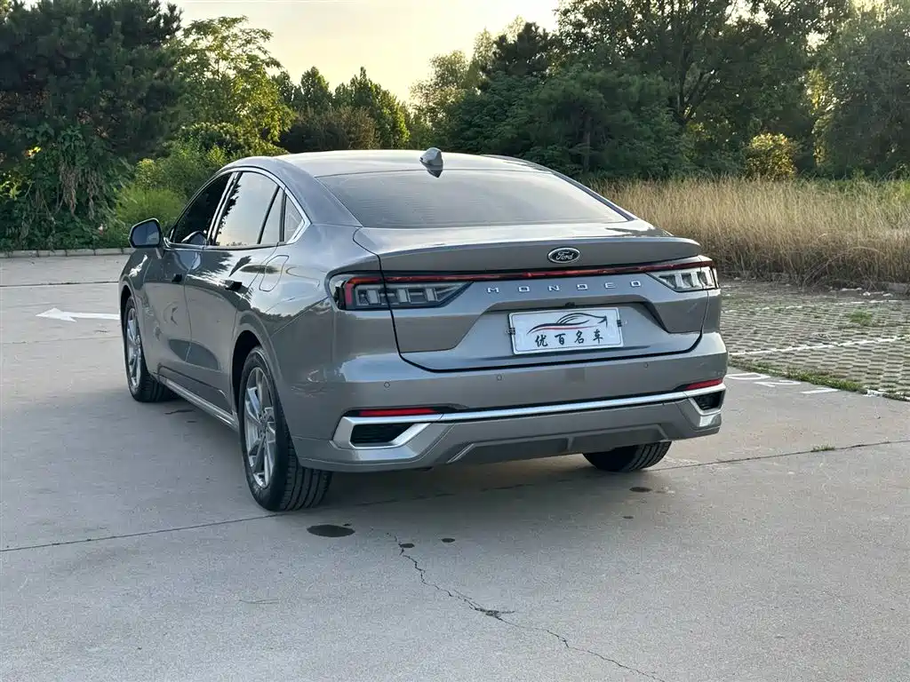 Mondeo EcoBoost 180 Luxury