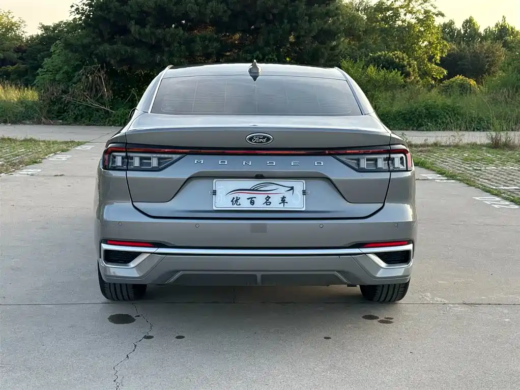 Mondeo EcoBoost 180 Luxury