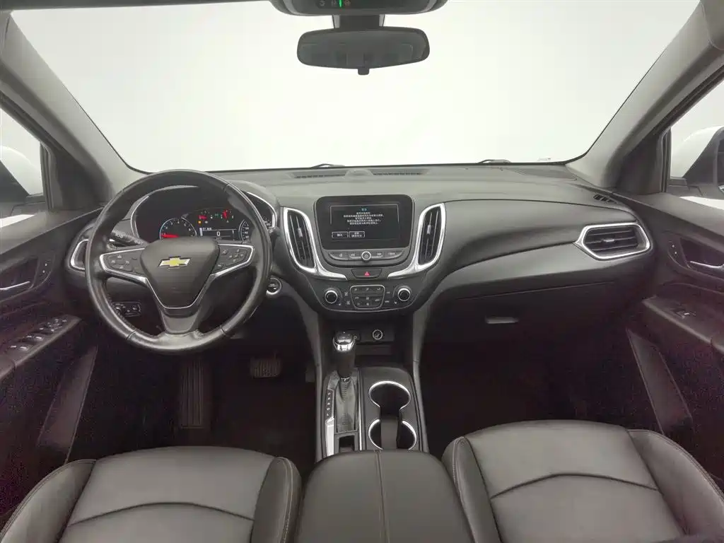 Equinox 探界者 2017款 535 T 自动驭界版