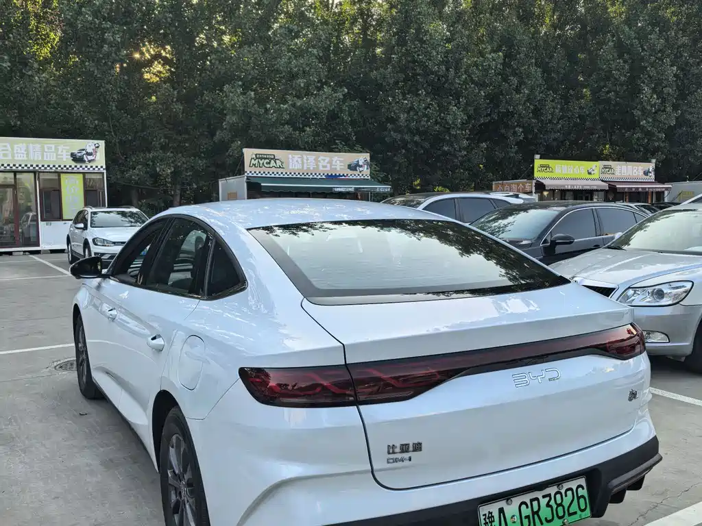 Qin L 秦L 2026款 DM-i 128 KM进取型