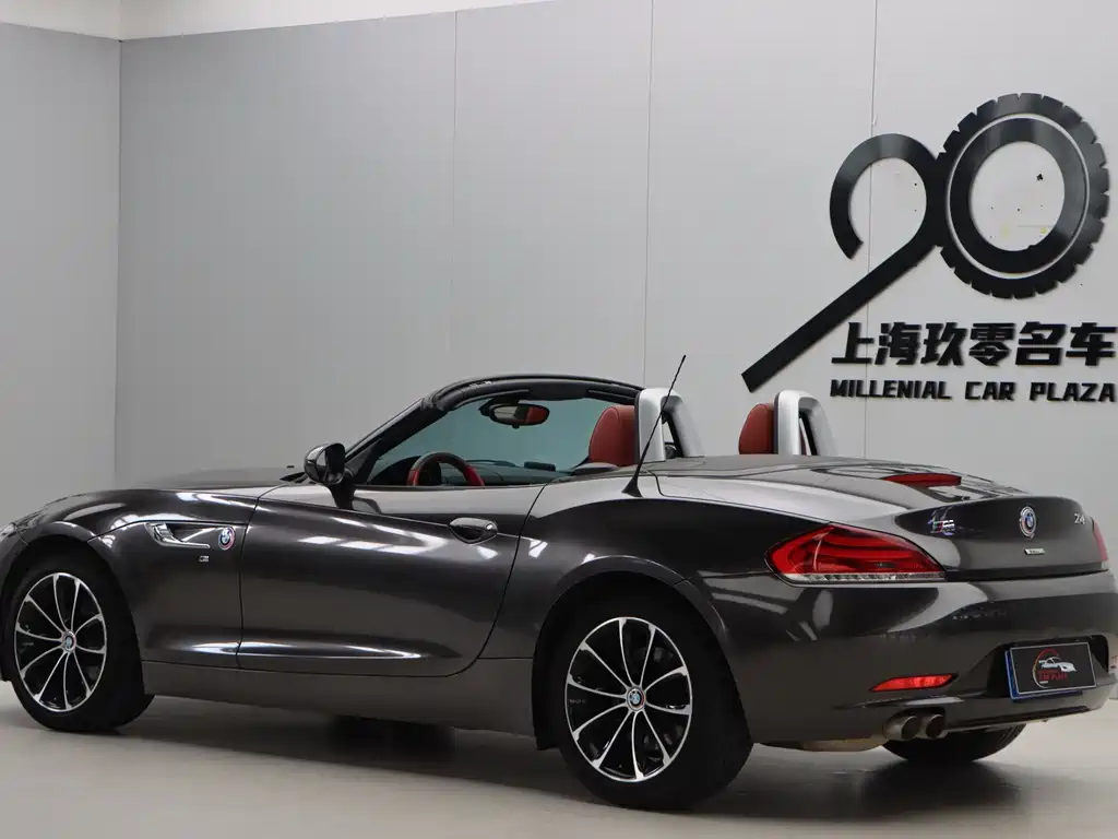 BMW Z4 sDrive20 i Leading