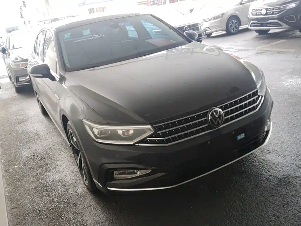 Magotan 200 10 K Public Enjoyment 330 TSI DSG Luxury