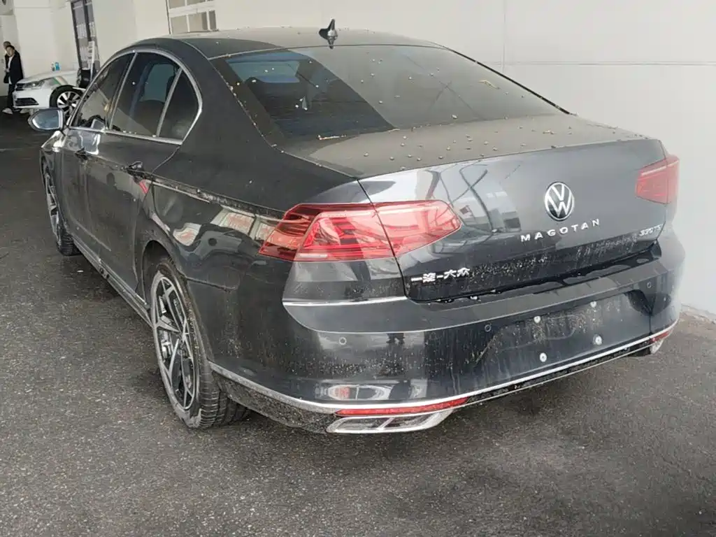Magotan 200 10 K Public Enjoyment 330 TSI DSG Luxury