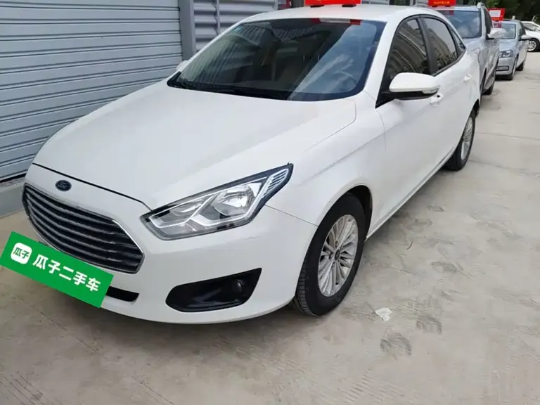Ford Escort 1.5 L Auto Comfort