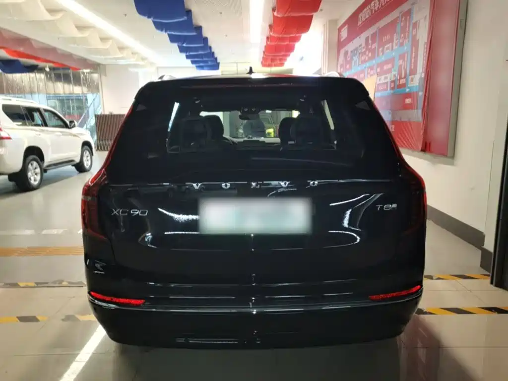 Volvo XC90 PHEV Facelift T8 Smart Supreme Luxury 7-seat