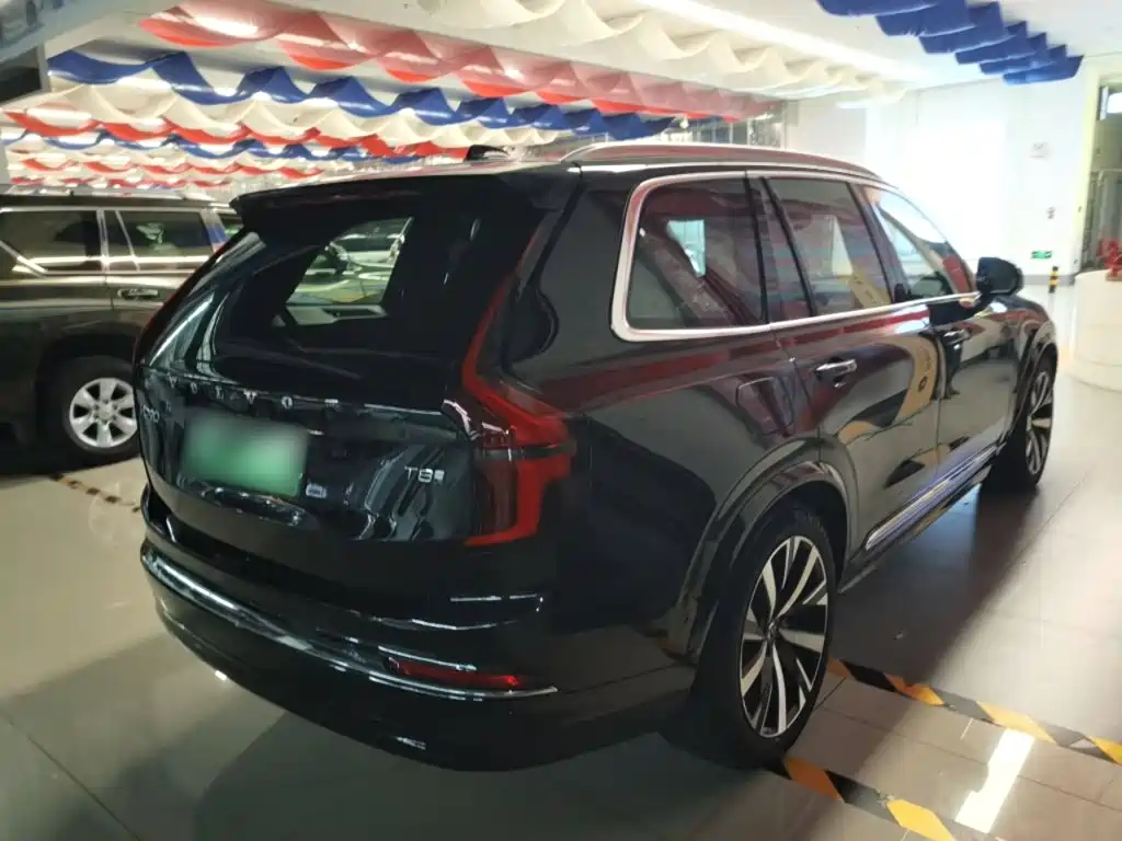 Volvo XC90 PHEV Facelift T8 Smart Supreme Luxury 7-seat