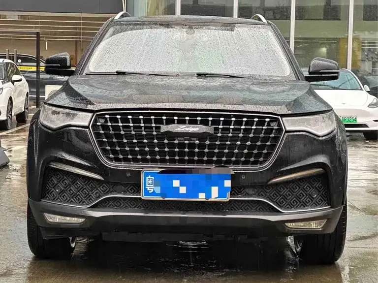 Zotye T700 1.8 T DCT Premium