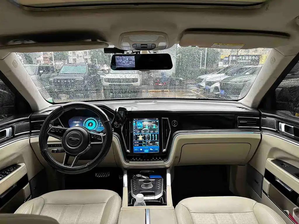 Zotye T700 1.8 T DCT Premium