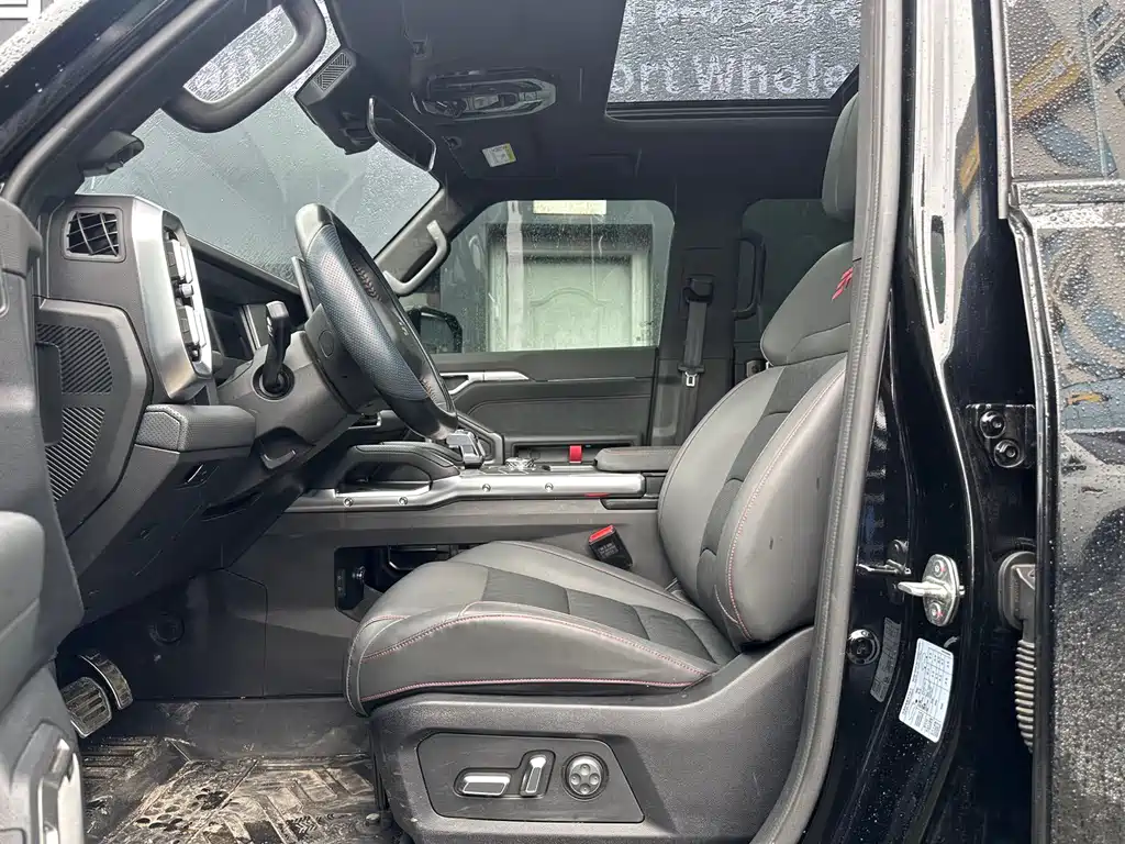 Jetour Traveller C-DM C-DM 208 KM