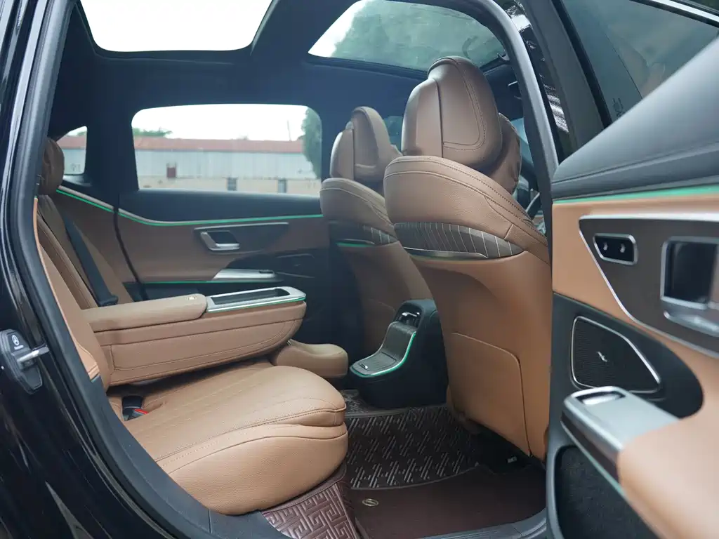 Mercedes-Benz E-Class Facelift E 300 L Fashion