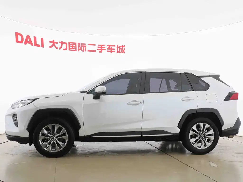 Wildlander 2.0 L CVT 4 WD Luxury